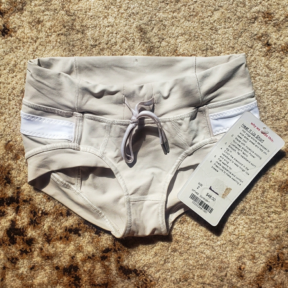 Lululemon Heat It Up Shorts